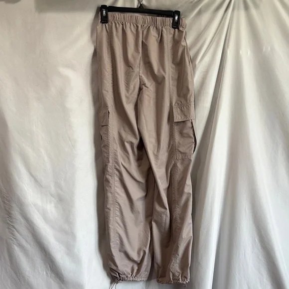 Bluenotes Women's Beige Cargo Joggers - Picture 5 of 11